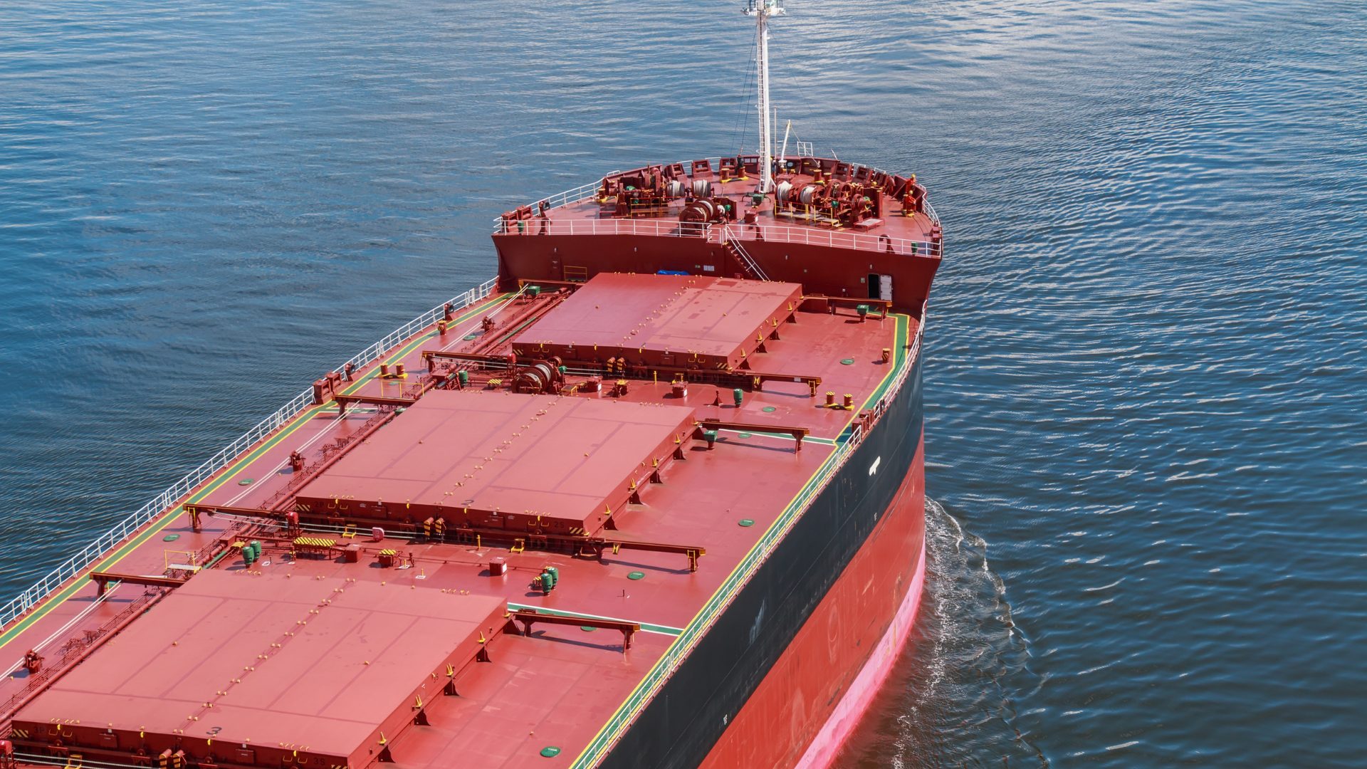 dry bulk carrier